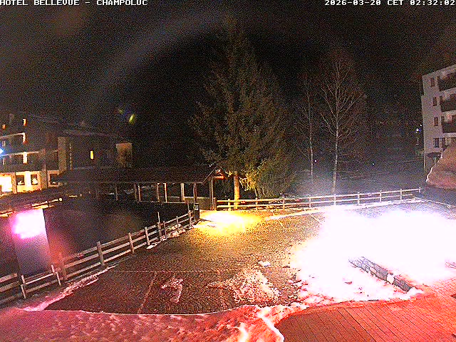 immagine della webcam nei dintorni di Brusson: webcam Ayas