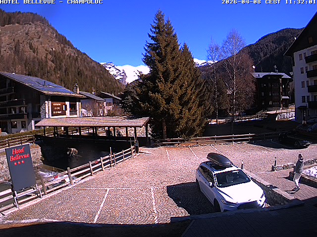 immagine della webcam nei dintorni di Saint Jacques: webcam Ayas