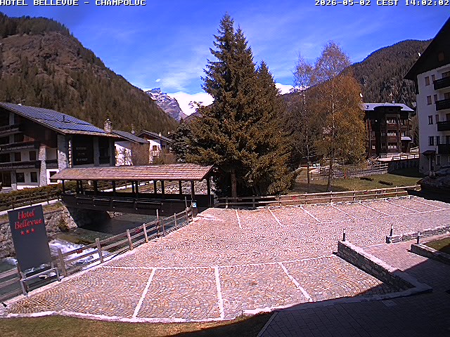 immagine della webcam nei dintorni di Torgnon: webcam Ayas