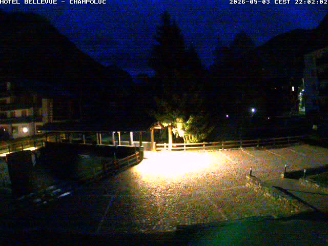 immagine della webcam nei dintorni di La Magdeleine: webcam Ayas