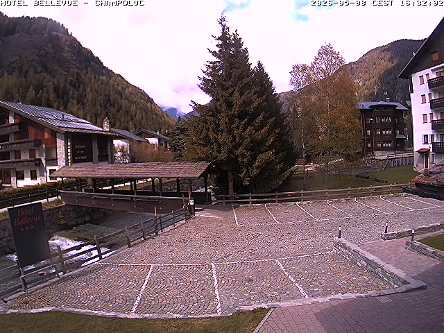 immagine della webcam nei dintorni di Issime: webcam Ayas