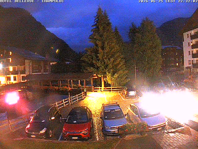immagine della webcam nei dintorni di Gressoney-la-Trinitè: webcam Ayas