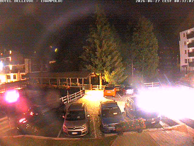 immagine della webcam nei dintorni di Breuil-Cervinia: webcam Ayas