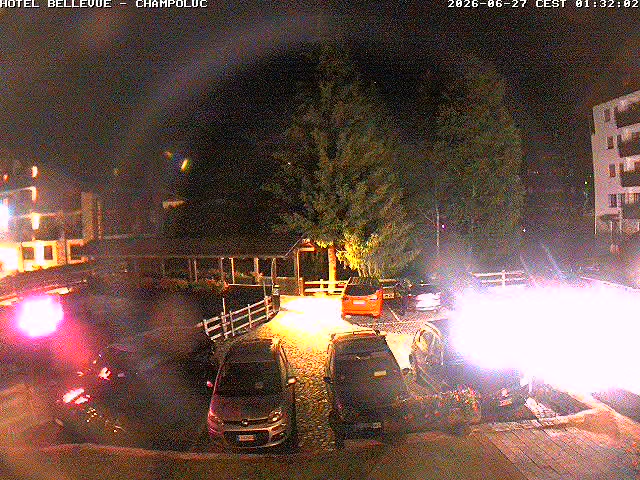 immagine della webcam nei dintorni di Breuil-Cervinia: webcam Ayas